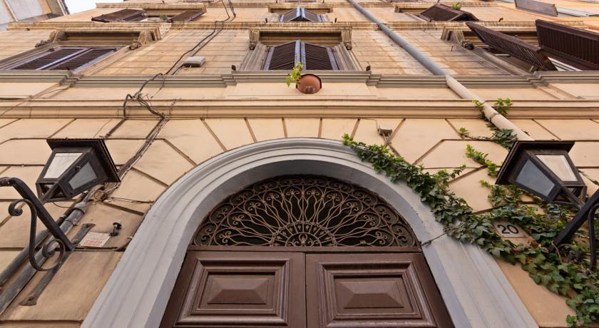 Relais Monti Hotel Rome Exterior photo